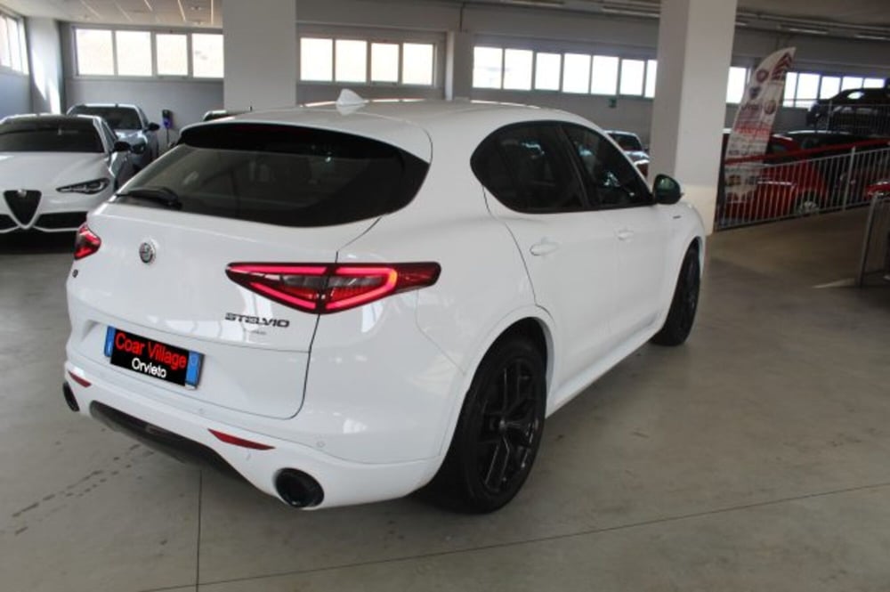 Alfa Romeo Stelvio usata a Terni (4)