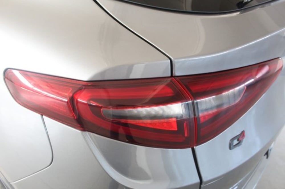 Alfa Romeo Stelvio usata a Terni (16)