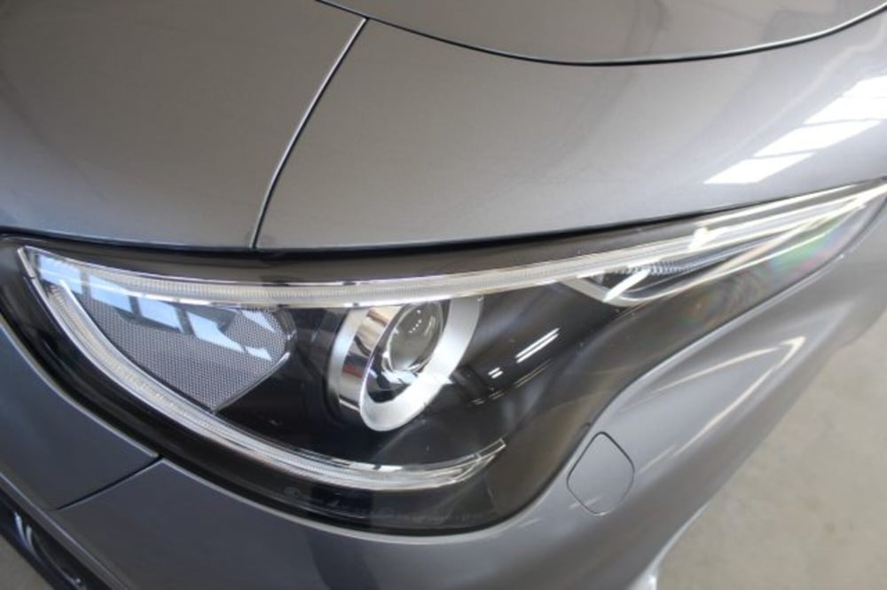 Alfa Romeo Stelvio usata a Terni (18)