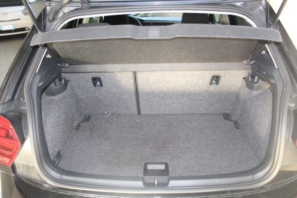 Volkswagen Polo usata a Terni (10)