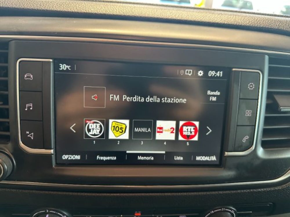 Opel Vivaro Furgone usata a Cuneo (13)