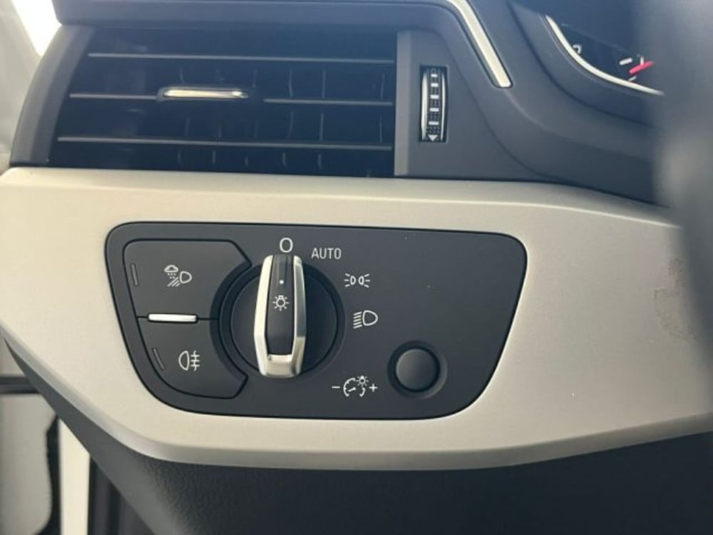 Audi A4 Avant usata a Trapani (19)