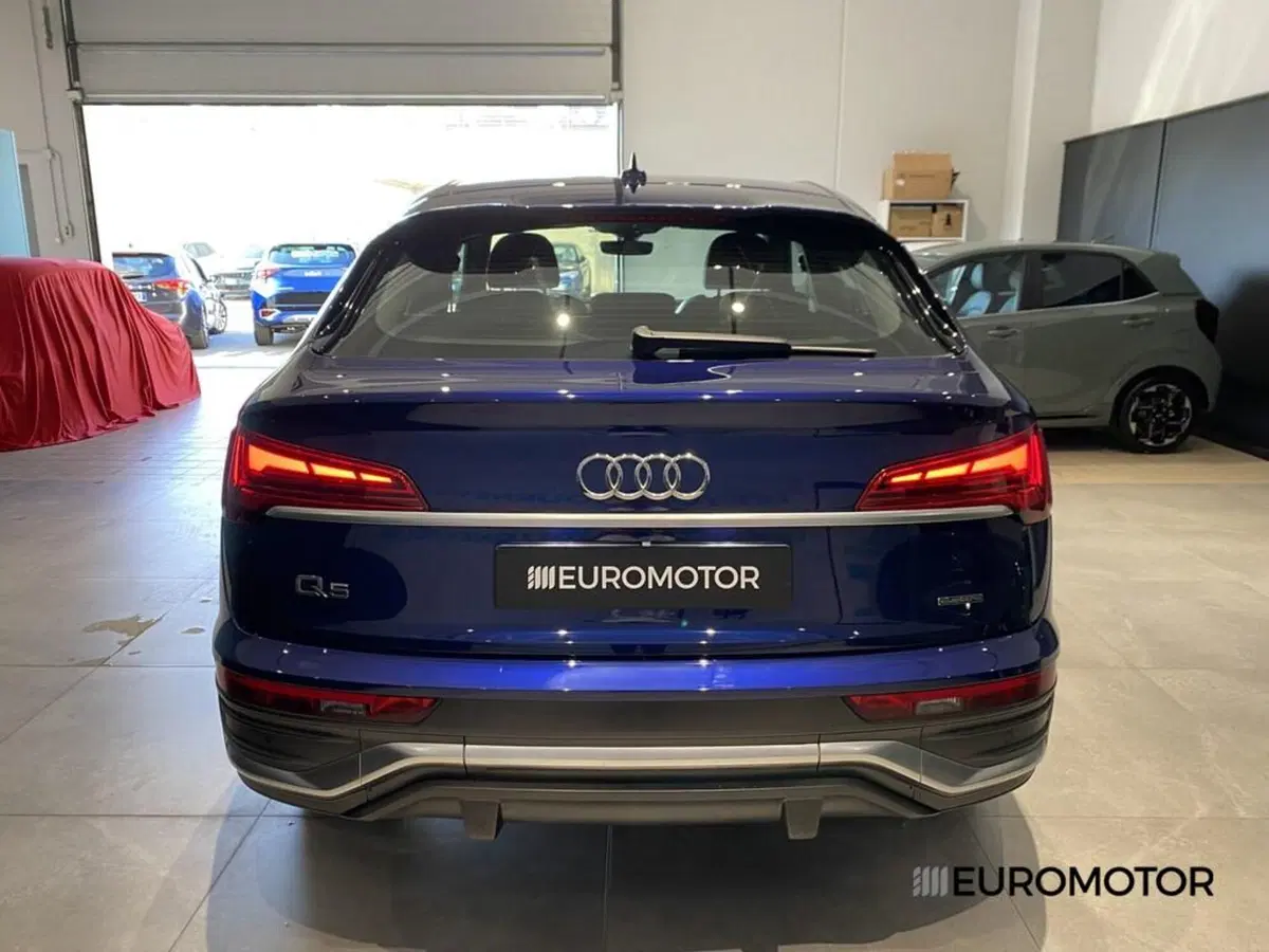 Audi Q5 usata a Bari (11)