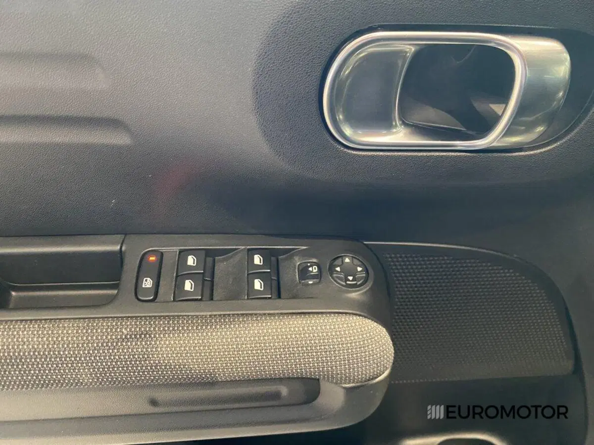 Citroen C3 Aircross usata a Bari (11)