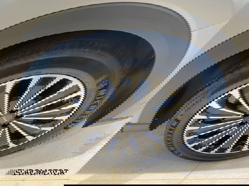 Omoda Omoda 9 SHS-P nuova a Bari (5)