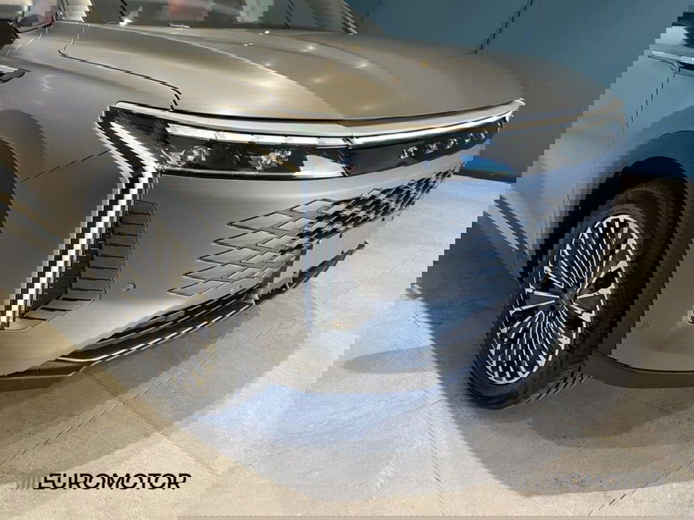 Omoda Omoda 9 SHS-P nuova a Bari (4)