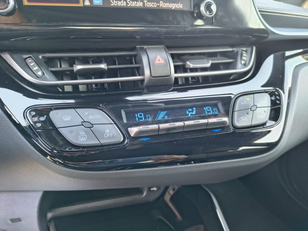 Toyota Toyota C-HR usata a Firenze (13)