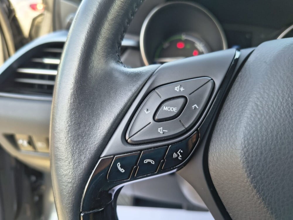 Toyota Toyota C-HR usata a Firenze (14)