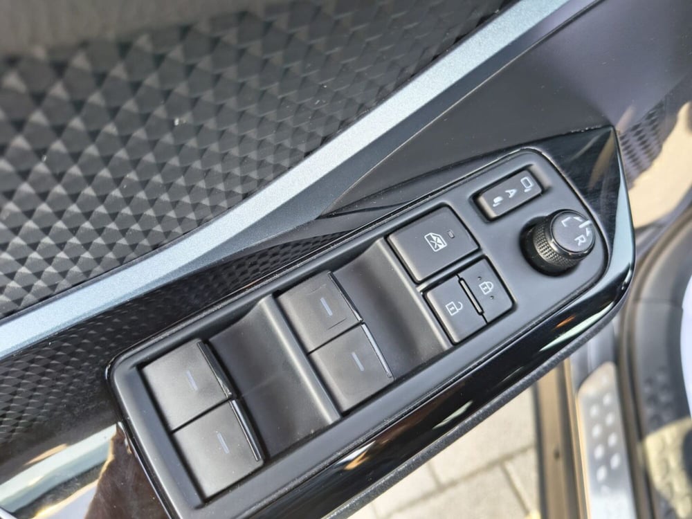 Toyota Toyota C-HR usata a Firenze (16)