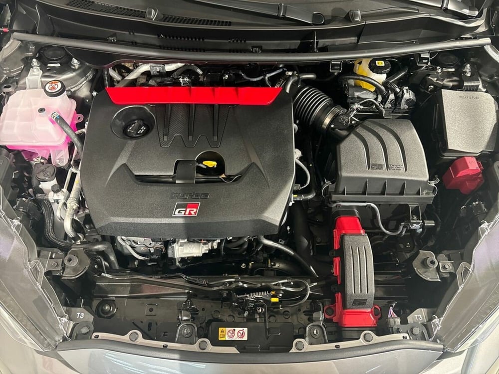 Toyota GR Yaris usata a Lecco (13)
