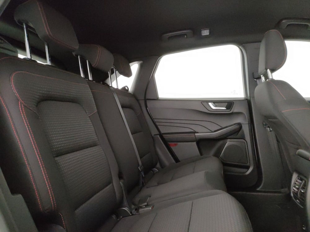 Ford Kuga usata a Roma (8)