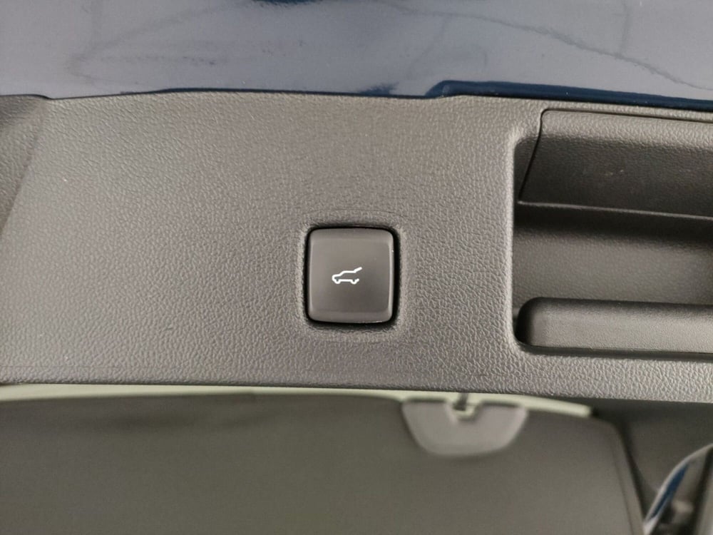 Ford Kuga usata a Roma (11)