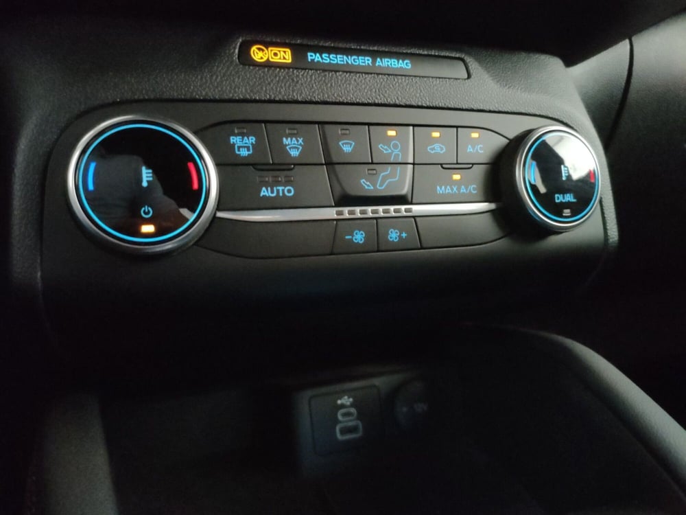 Ford Kuga usata a Roma (15)