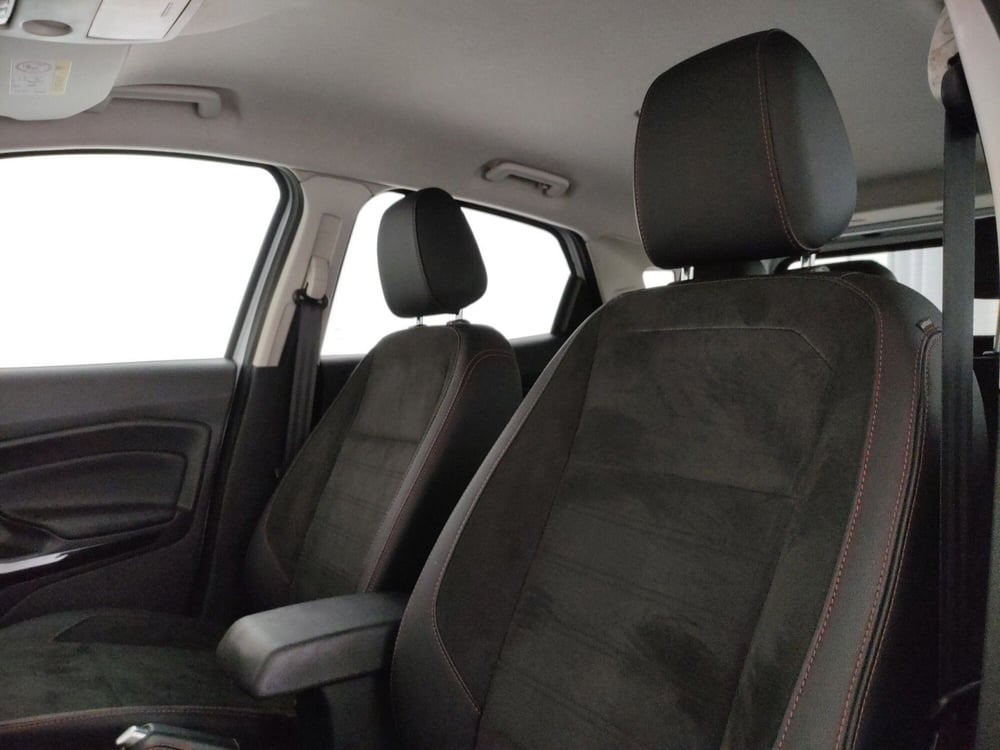 Ford EcoSport usata a Roma (12)