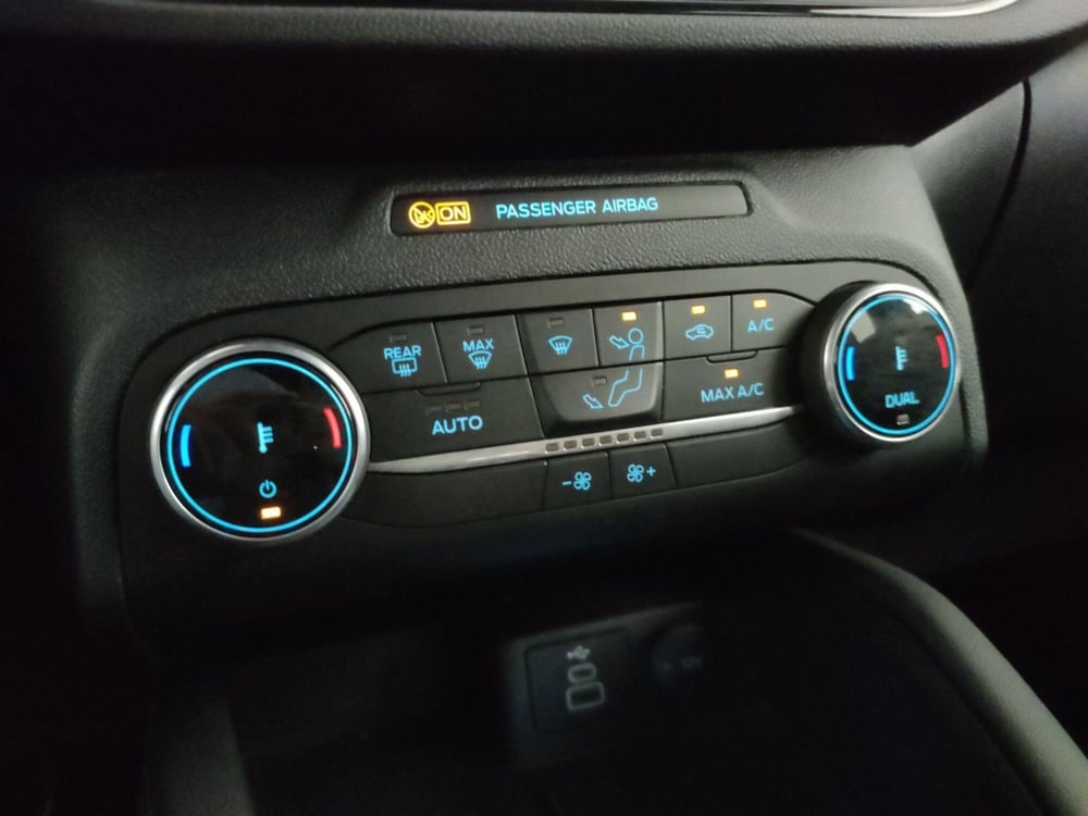 Ford Kuga usata a Roma (14)