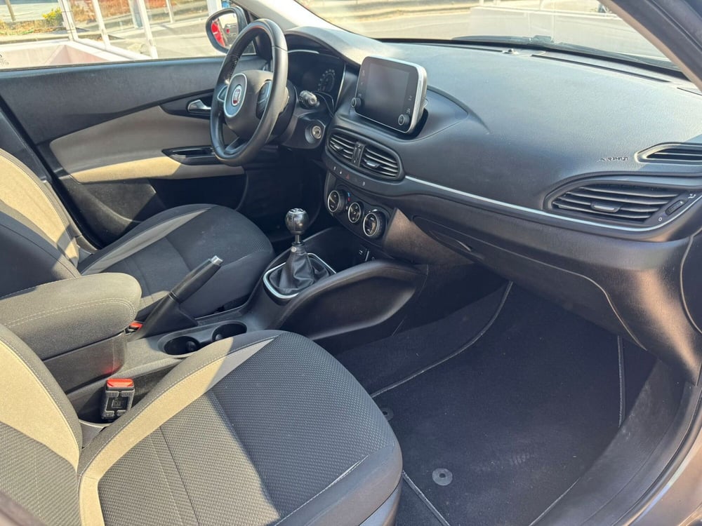 Fiat Tipo Station Wagon usata a Salerno (17)