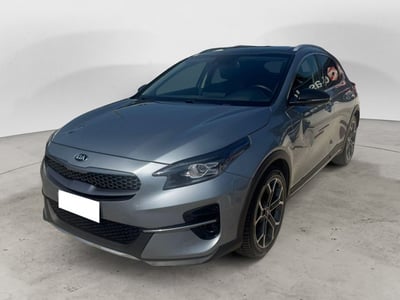 Kia XCeed 1.6 CRDi 136 CV Evolution del 2019 usata a Salerno