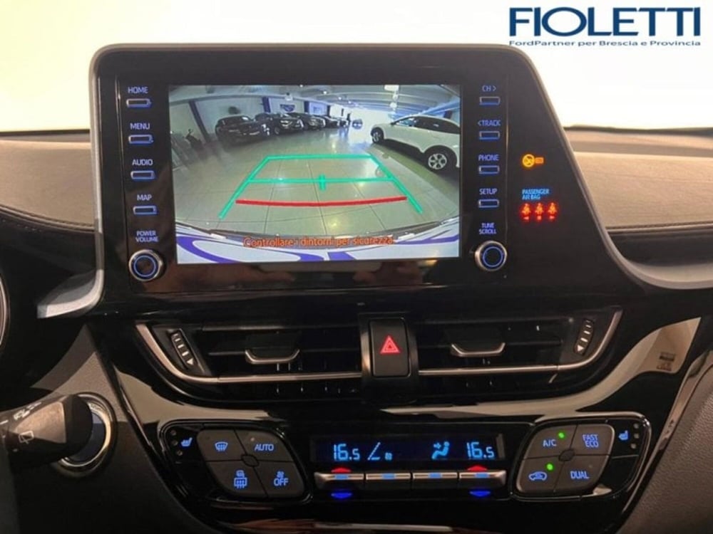 Toyota Toyota C-HR usata a Brescia (8)