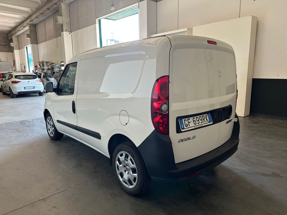 Fiat Doblò Furgone usata a Milano (7)