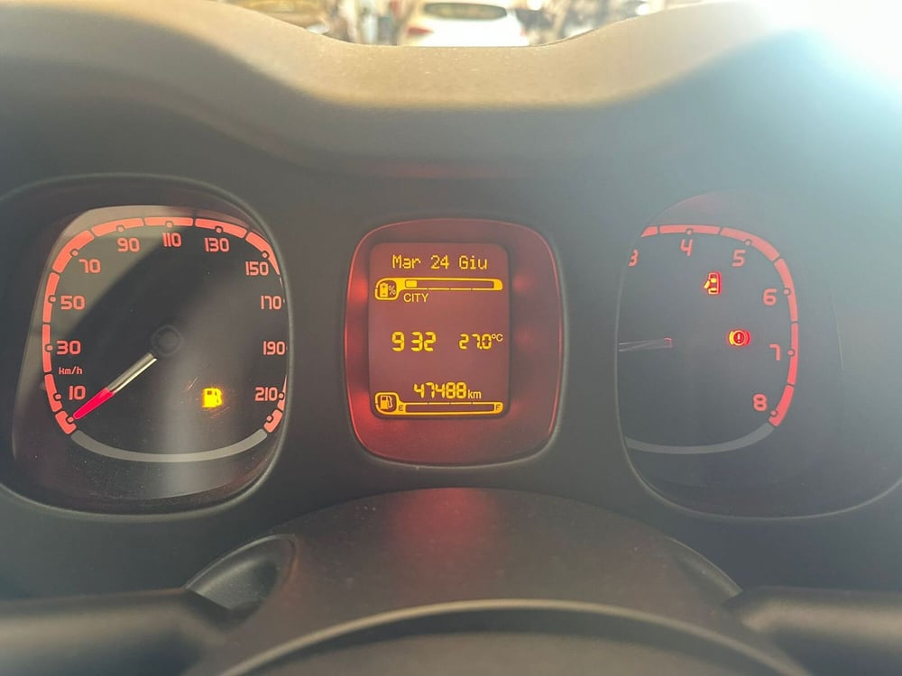 Fiat Panda Cross usata a Milano (16)