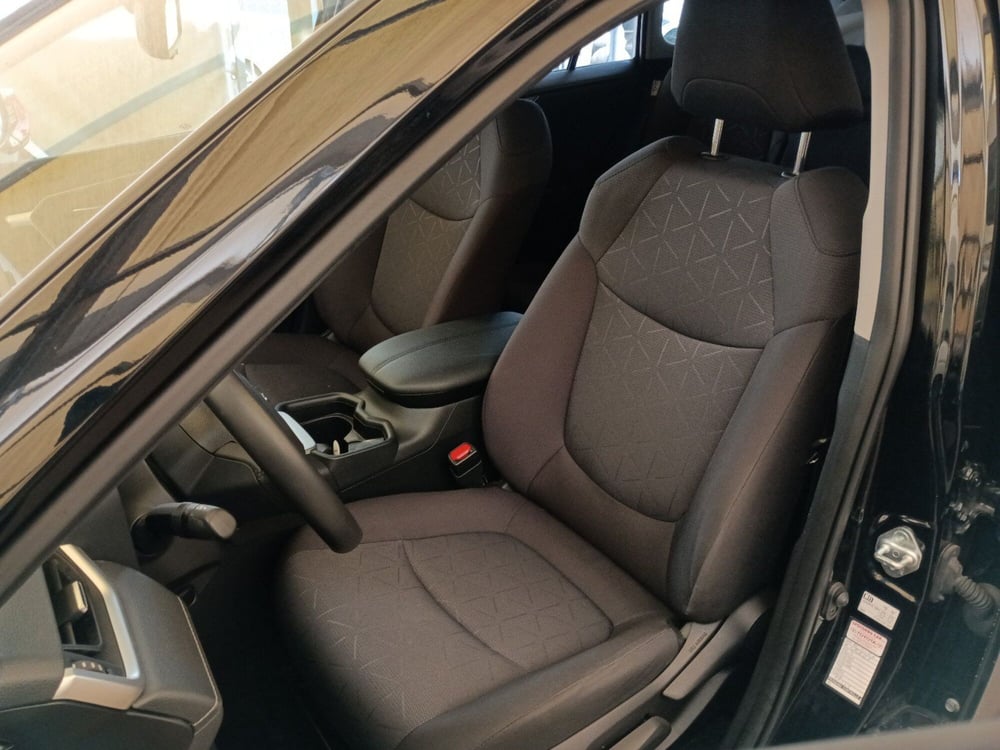 Toyota Rav4 usata a Milano (11)