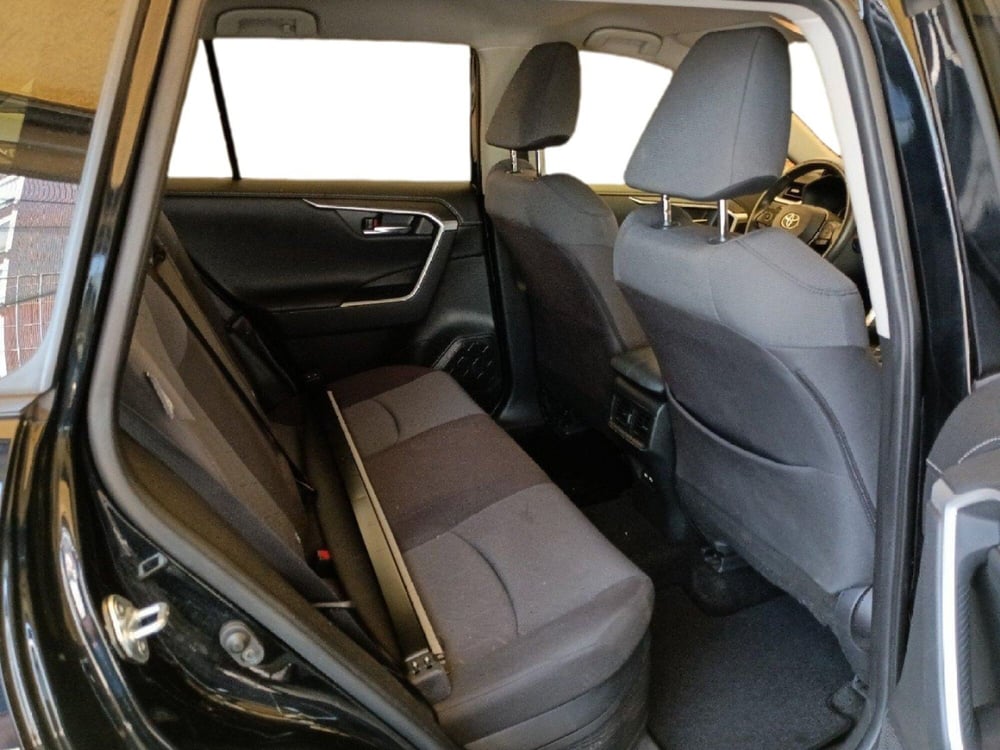 Toyota Rav4 usata a Milano (8)