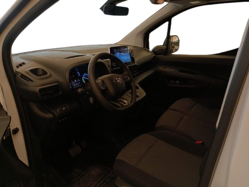Toyota Proace City Furgone usata a Milano (14)