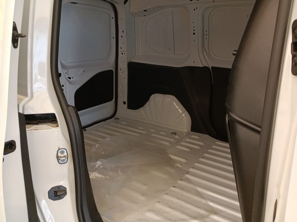 Toyota Proace City Furgone usata a Milano (7)