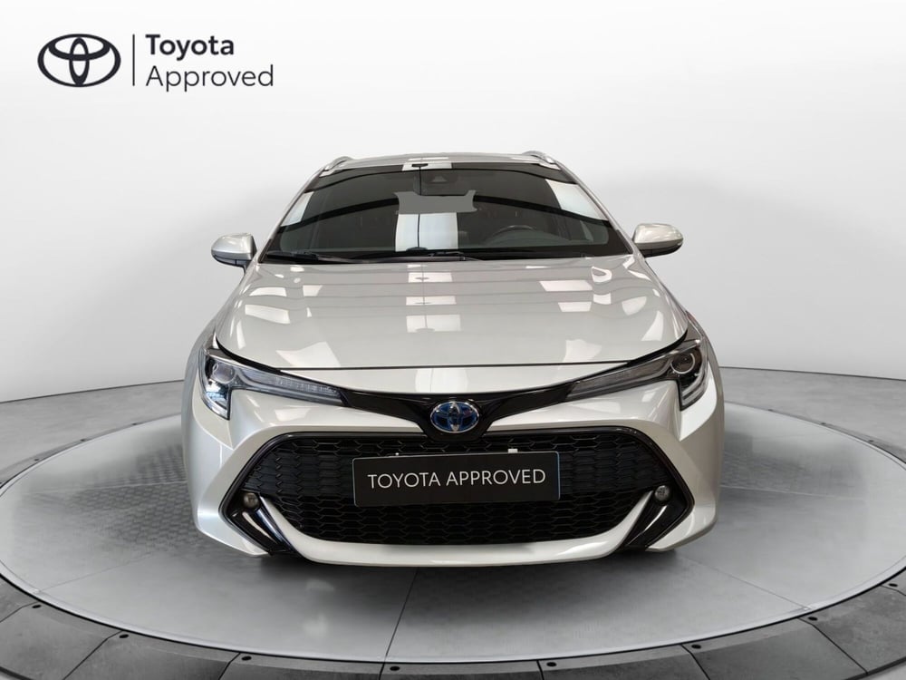 Toyota Corolla Touring Sports usata a Roma (5)