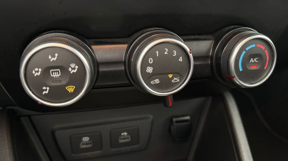 Dacia Duster usata a Viterbo (16)