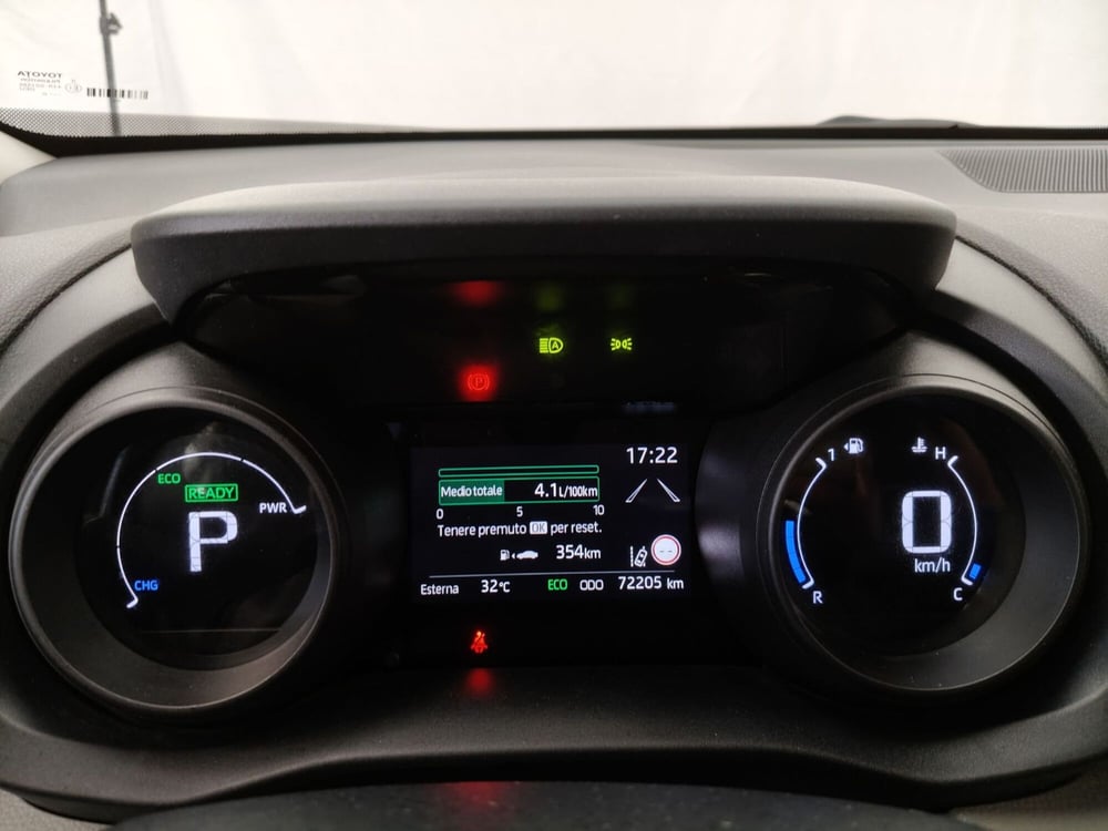 Toyota Yaris Cross usata a Roma (16)