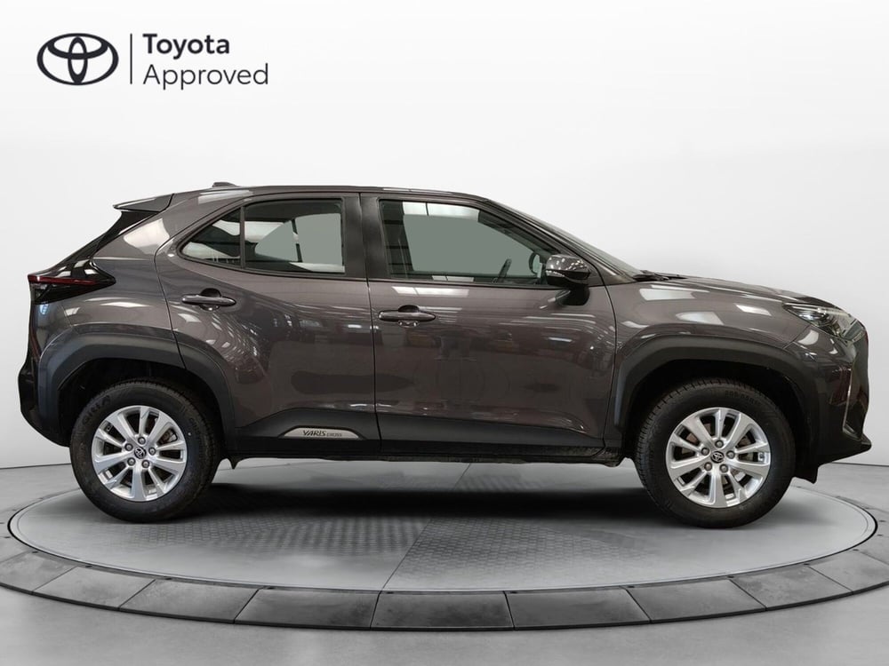 Toyota Yaris Cross usata a Roma (17)