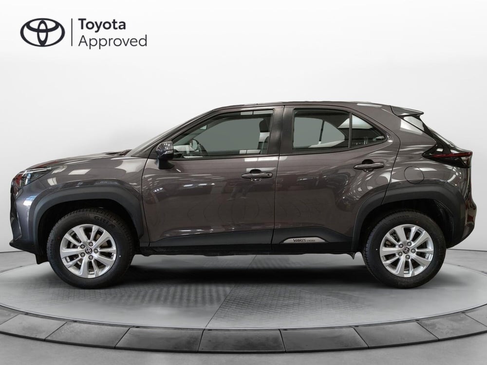 Toyota Yaris Cross usata a Roma (3)