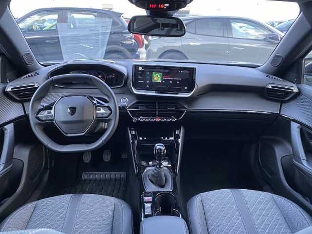Peugeot 2008 nuova a Catania (10)