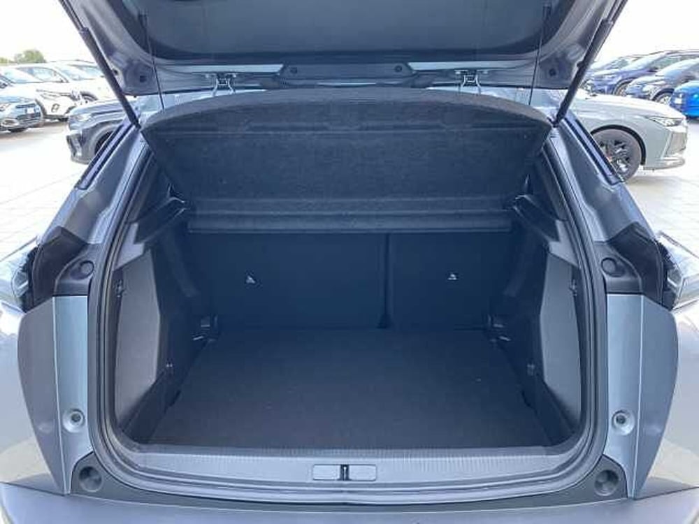 Peugeot 2008 nuova a Catania (12)