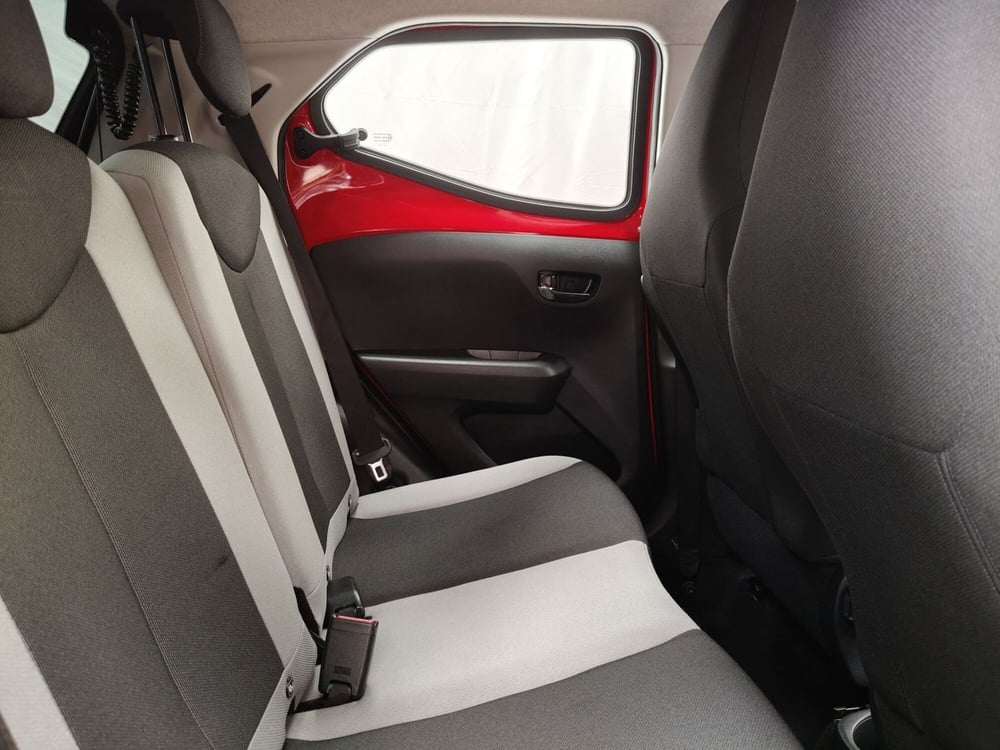 Toyota Aygo usata a Roma (8)
