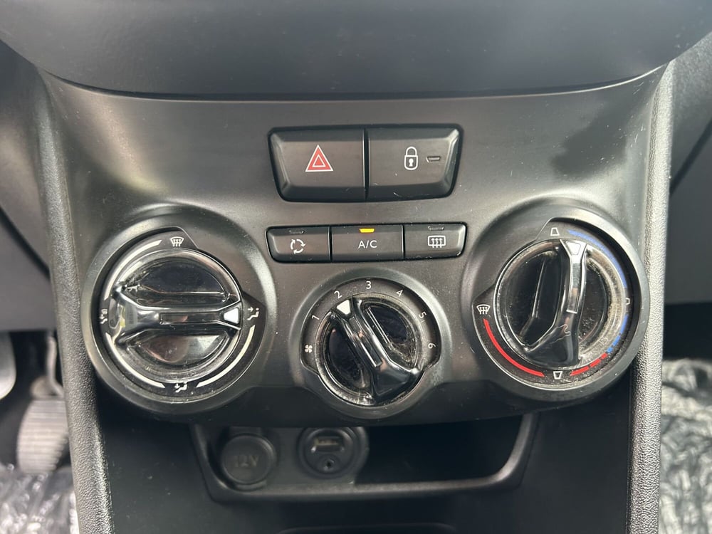 Peugeot 208 usata a La Spezia (13)