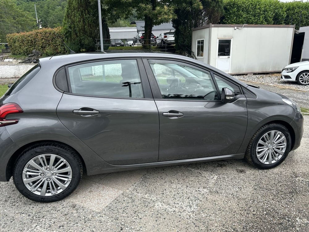 Peugeot 208 usata a La Spezia (8)