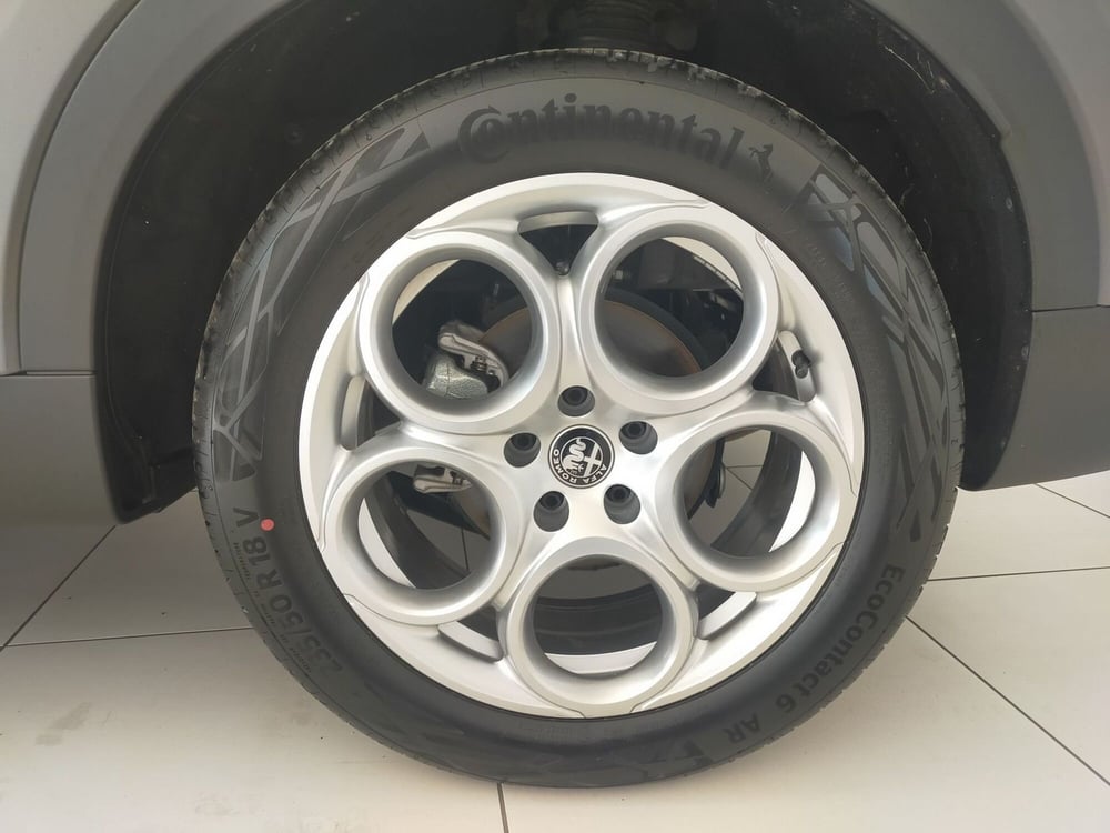 Alfa Romeo Tonale nuova a Reggio Emilia (15)