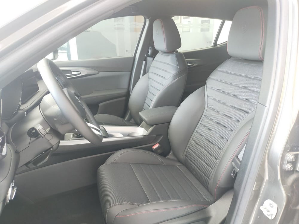 Alfa Romeo Tonale nuova a Reggio Emilia (9)