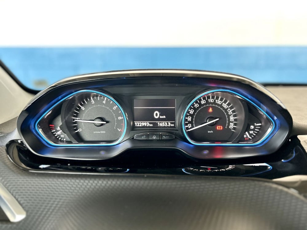 Peugeot 2008 usata a Monza e Brianza (10)