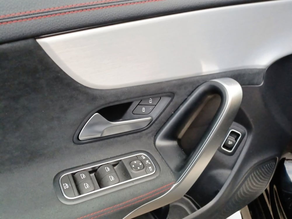 Mercedes-Benz CLA usata a Siena (17)