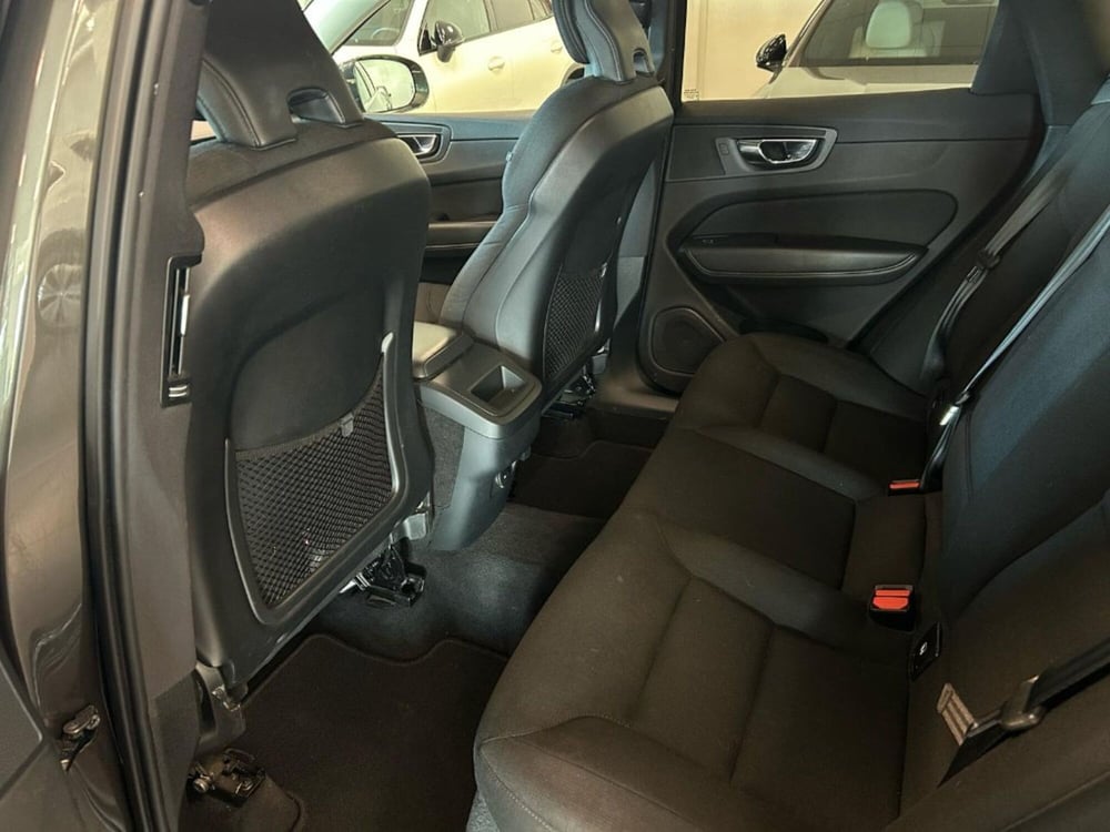 Volvo XC60 usata a Firenze (11)