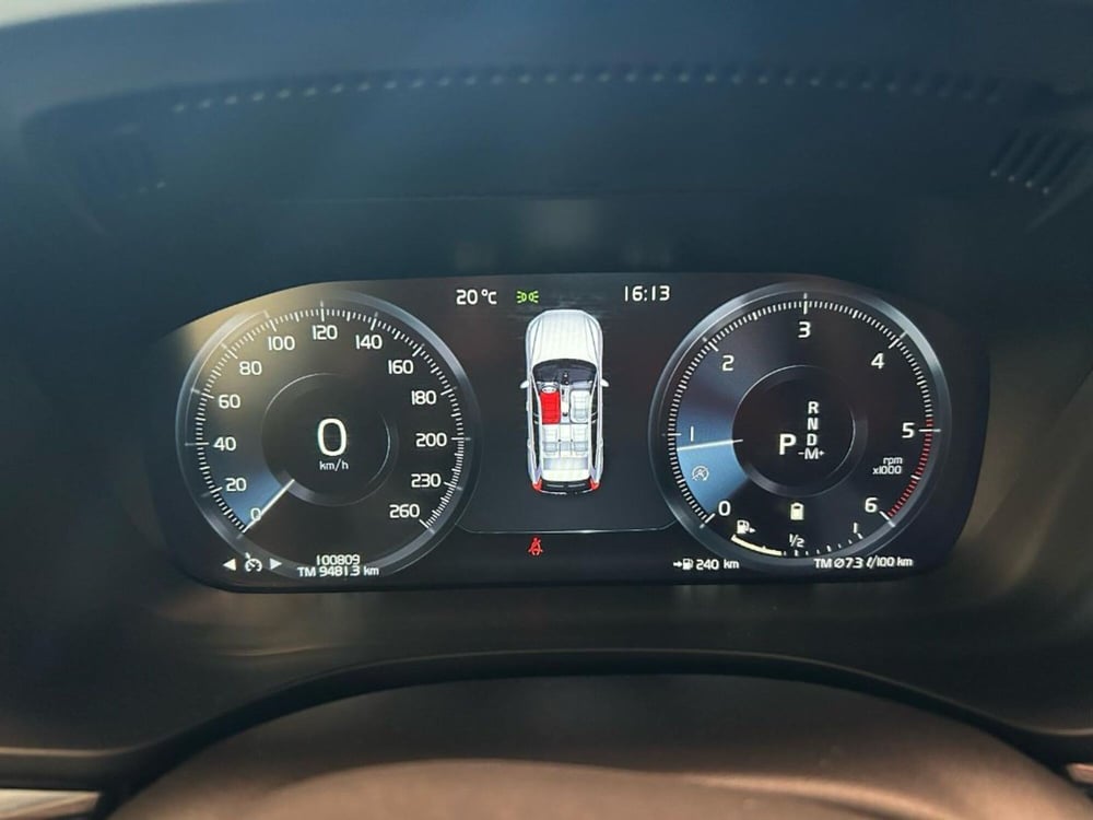 Volvo XC60 usata a Firenze (16)