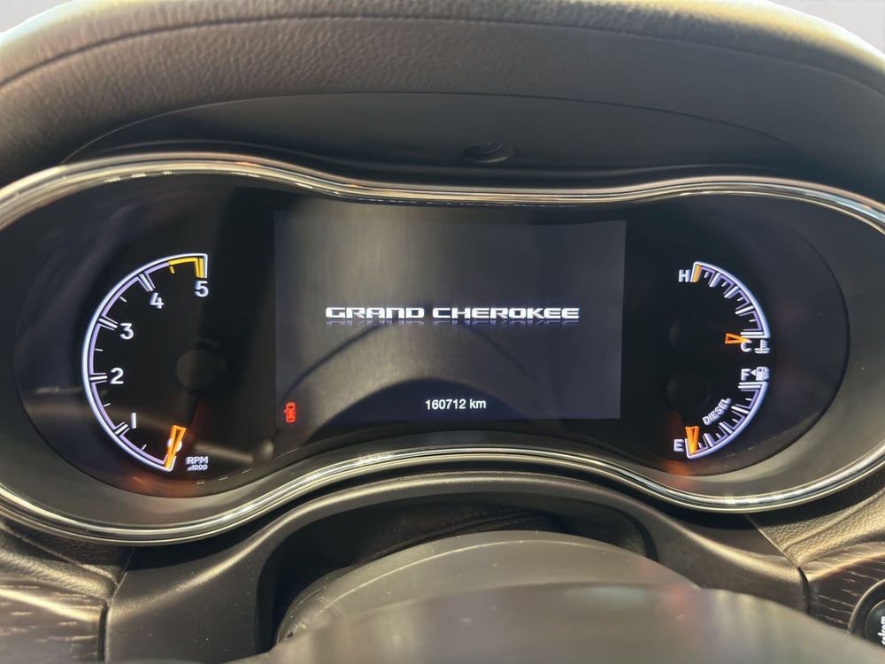 Jeep Grand Cherokee usata a Latina (18)