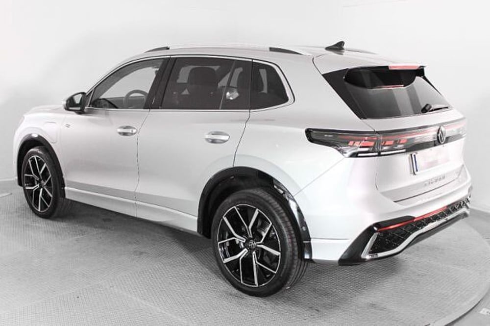 Volkswagen Tiguan usata a Novara (4)
