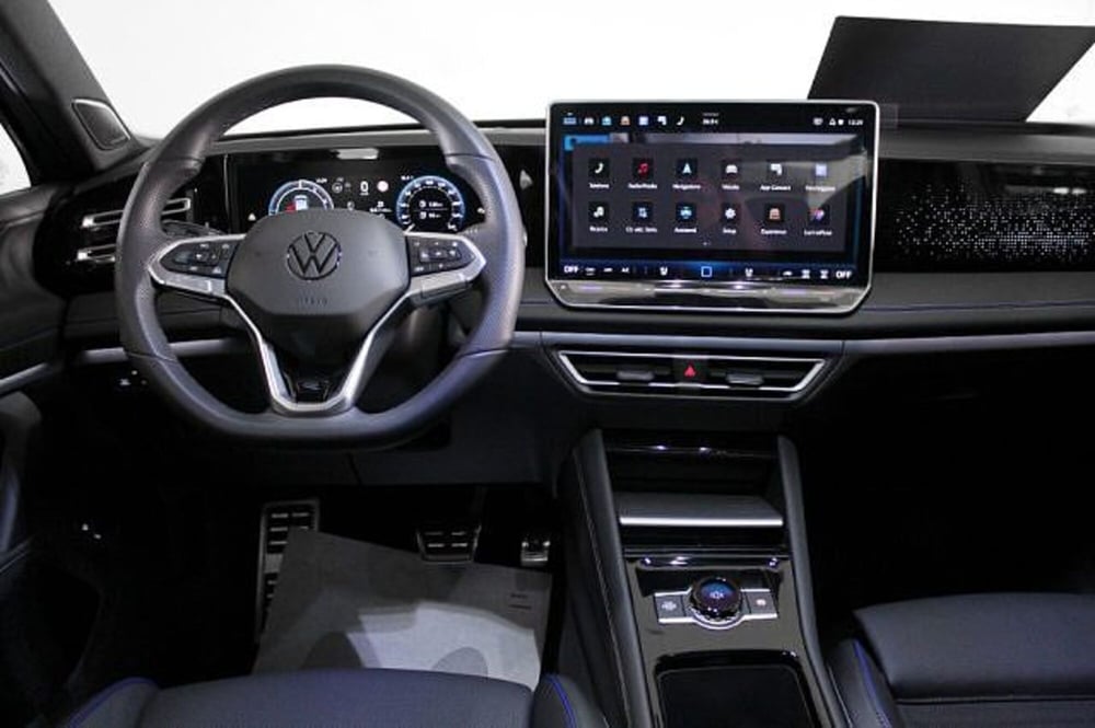 Volkswagen Tiguan usata a Novara (6)
