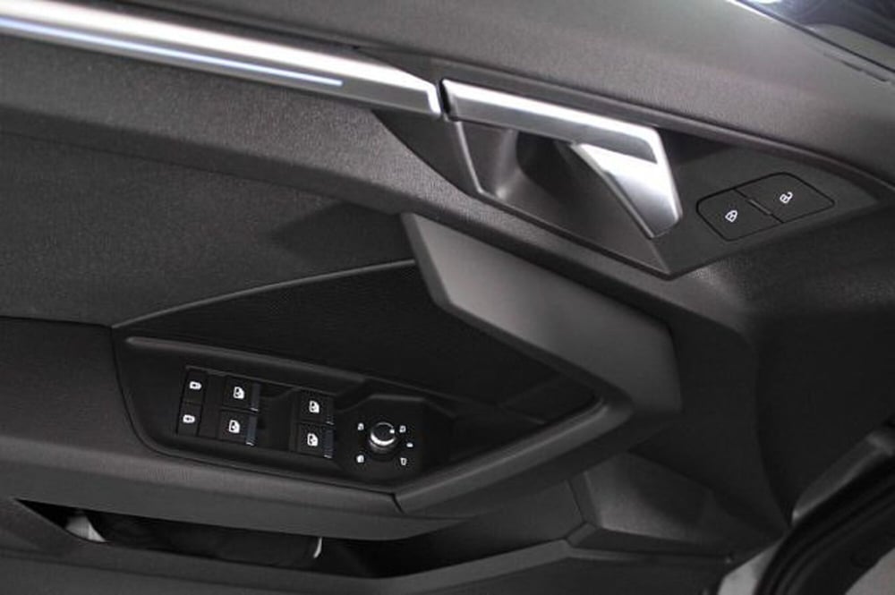 Audi A3 Sportback usata a Novara (6)