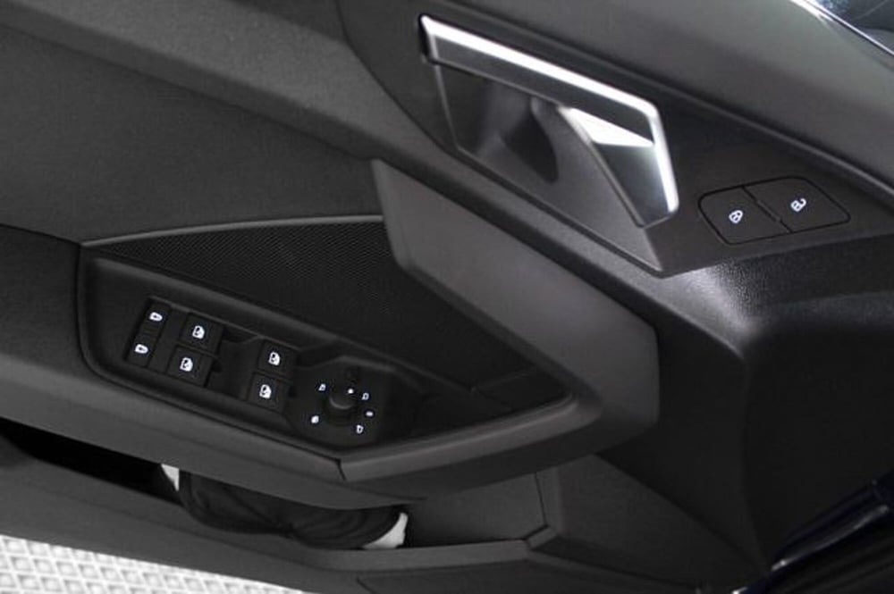 Audi A3 Sportback usata a Novara (8)