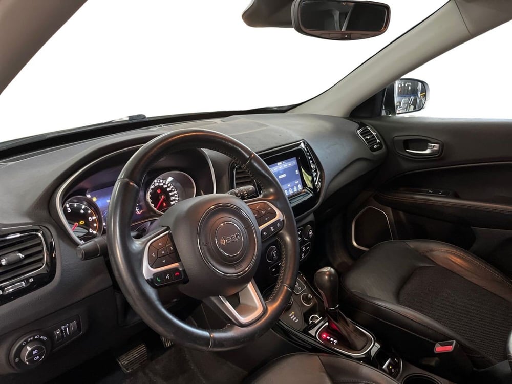 Jeep Compass usata a Bari (8)
